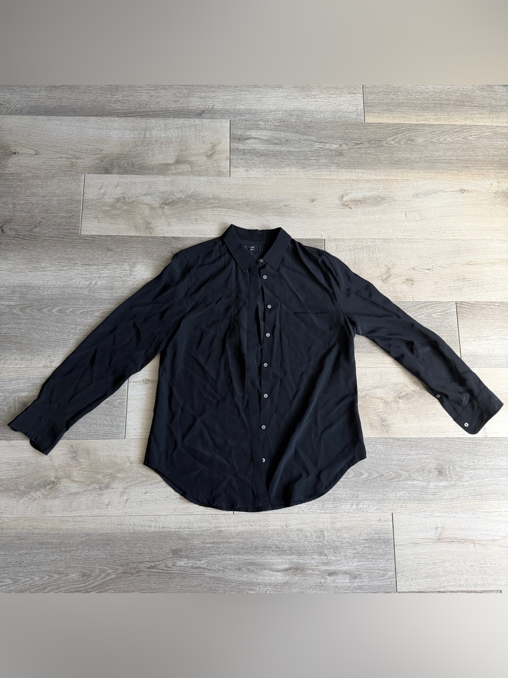 J. Crew Silk Black Long-Sleeve Button-Down Shirt chic lightweight classic sz 8